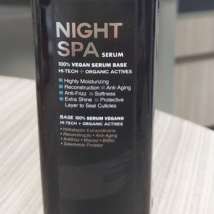 photo of Truss Night Spa Serum 100% vegan base shared by @sheilamorsch on  10 May 2022 - review
