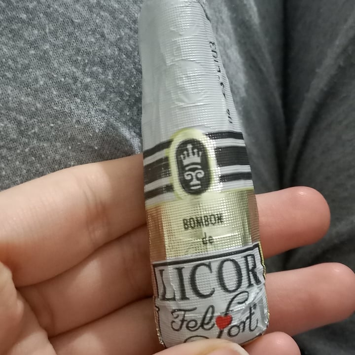 photo of Fel fort Botellita de licor shared by @carlaal on  10 May 2022 - review