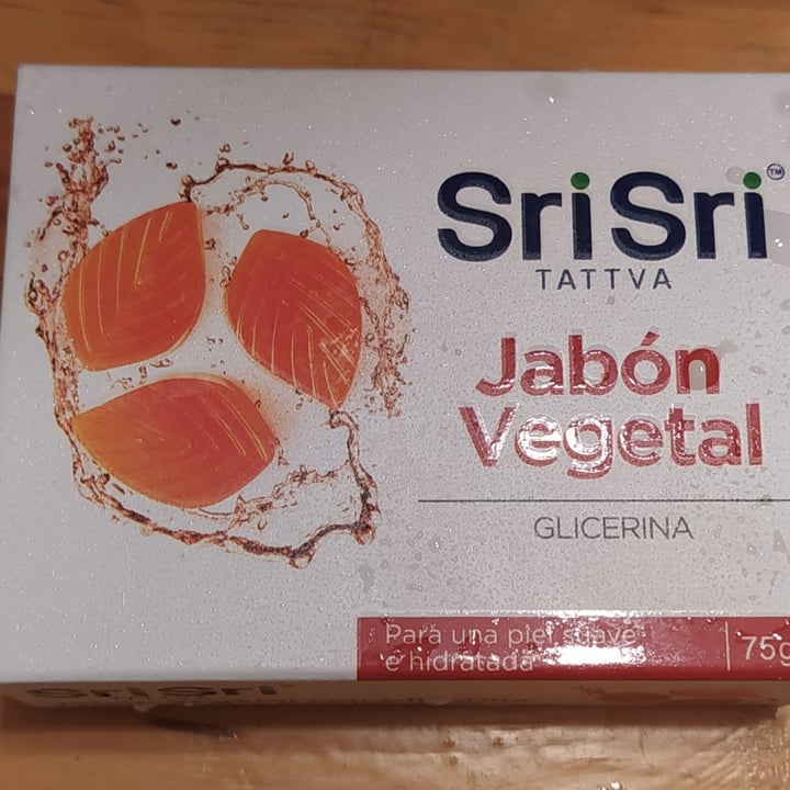 photo of SriSri Tattva Jabón Vegetal Glicerina shared by @cynzacu on  21 Jun 2022 - review