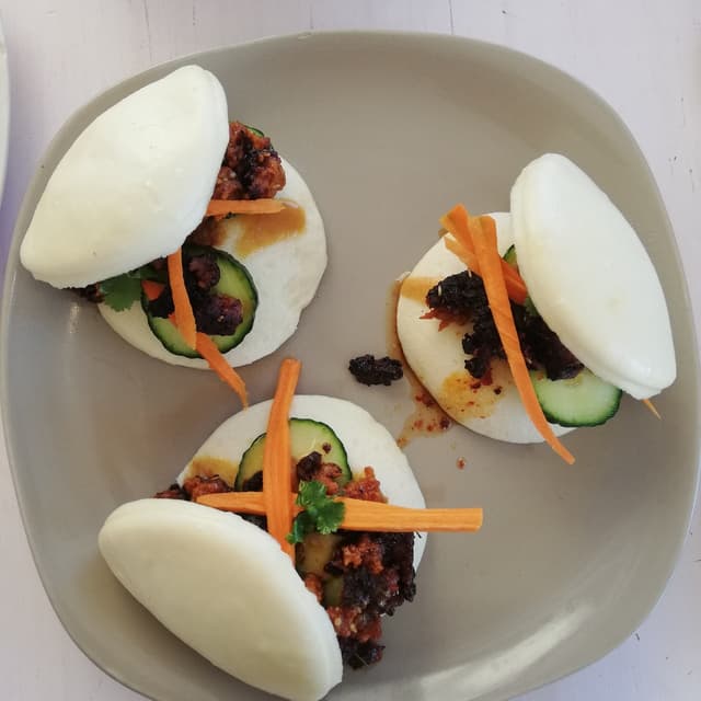 菜肴“Bao buns”的照片