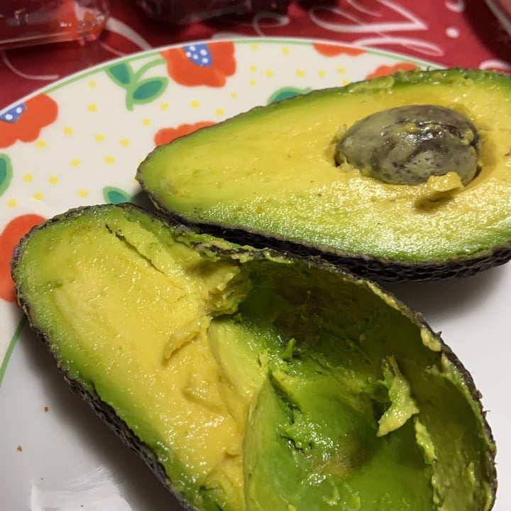 photo of Avocado di Sicilia Avocado Di Sicilia shared by @ire1701 on  13 Mar 2022 - review