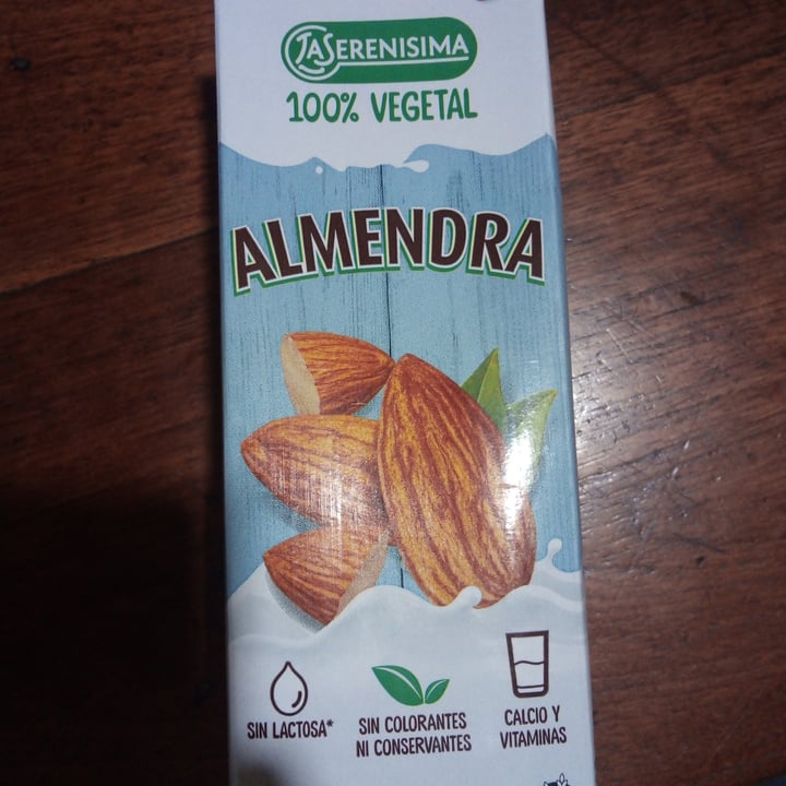 photo of La Serenísima Leche de Almendras Vegetal shared by @maguirotger on  06 Dec 2021 - review