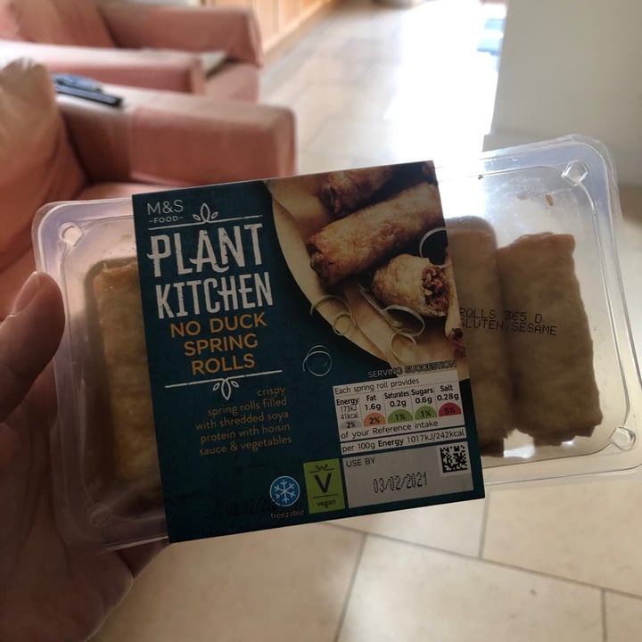 photo of Plant Kitchen (M&S) No Duck Spring Rolls shared by @acpvn on  02 Feb 2021 - review