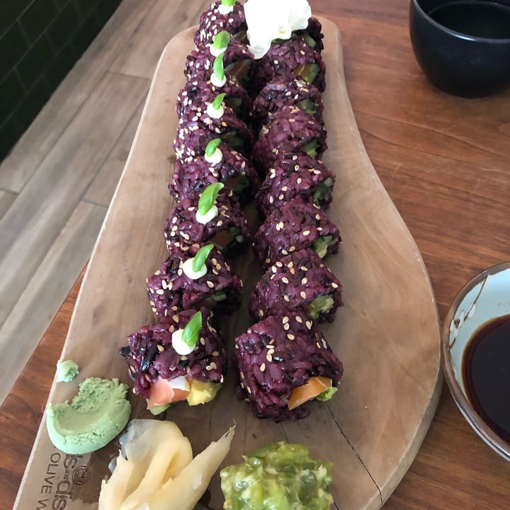 photo of Vegan Sushi Bar Vegan Salmon shared by @silviaspi on  17 Oct 2022 - review