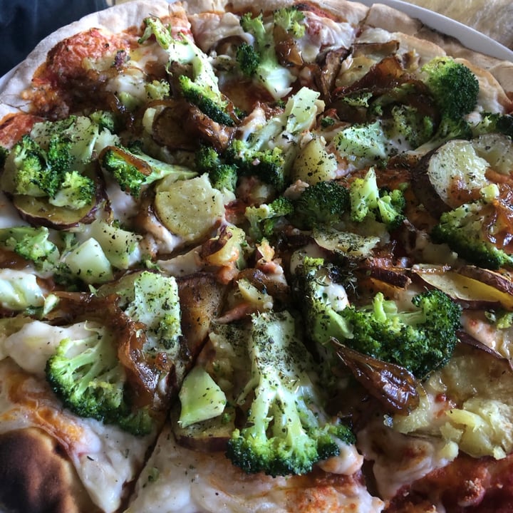 photo of Li-o-La Soet Patat pizza shared by @ninamari on  06 Jan 2021 - review