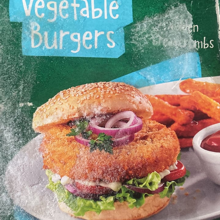 photo of Vemondo 4 Vegan vegetable burgers shared by @robertamatos on  28 Apr 2022 - review