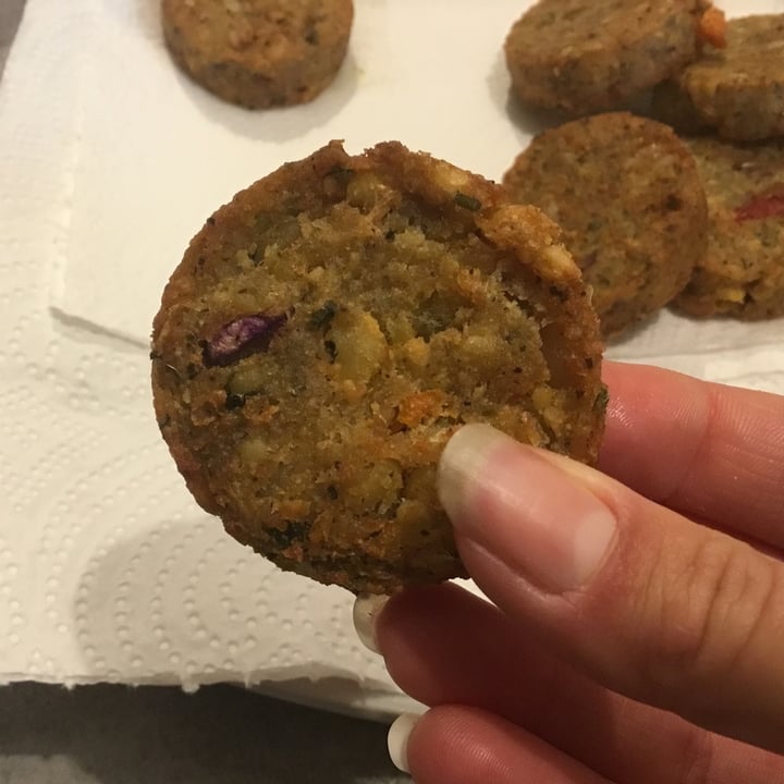 review photo of Nikolopoulou Falafel shared by @ariveg on 12 Feb 2022 - review