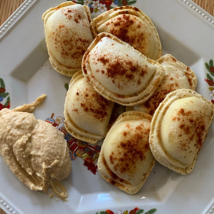 photo of Poppy’s Onion &potato Pierogies shared by @hannahamell on  27 Apr 2021 - review