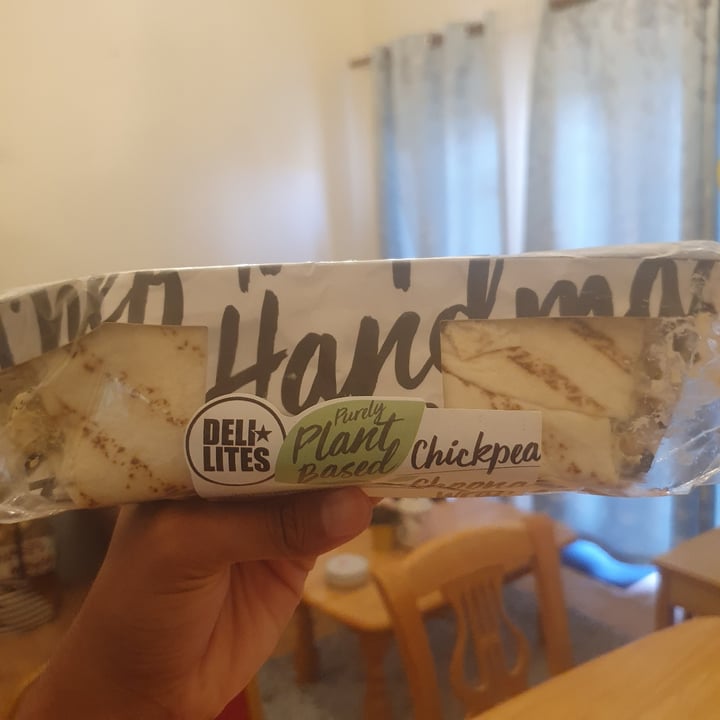 photo of Deli Lites Chickpea Choona Wrap shared by @rickveg on  18 Aug 2021 - review