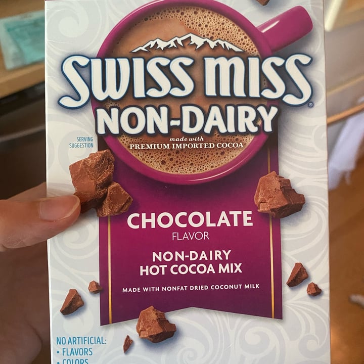 photo of Swiss Miss Chocolate Non-Dairy Hot Cocoa Mix shared by @aes731 on  26 May 2022 - review