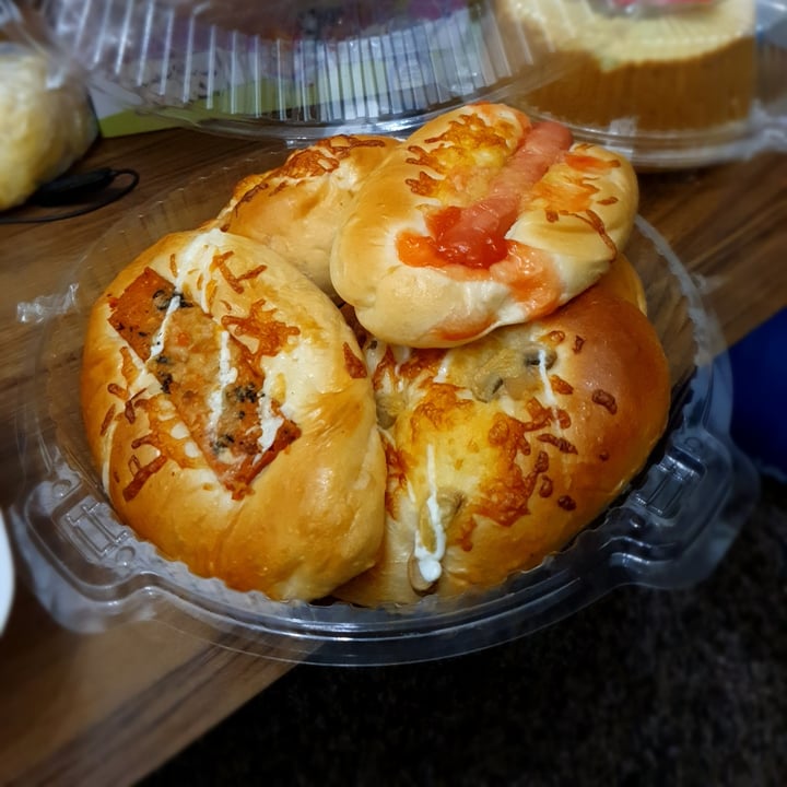 photo of Dongshan Eastern Highland Healthy Cake House Assorted Bread shared by @nadoose on  23 Nov 2020 - review