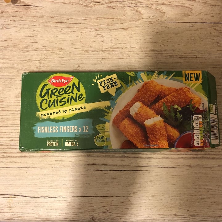 review photo of BirdsEye Green cuisine fishless fingers shared by @vegangames on 29 Jan 2022 - review