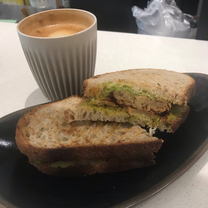 photo of East Coast Commune Vegan Sourdough Sandwich shared by @vanessaainsley on  20 Nov 2020 - review