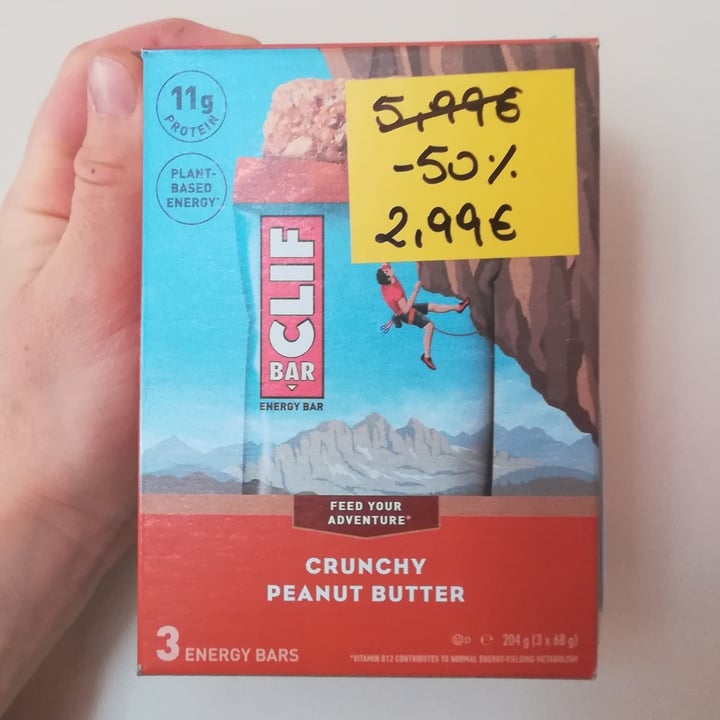 photo of Clif Bar Crunchy Peanut Butter shared by @maribalio on  05 Dec 2021 - review