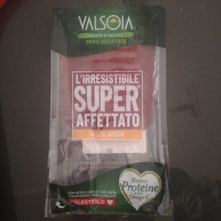 photo of Valsoia Affettato gusto speck shared by @kiaretta on  02 Oct 2022 - review