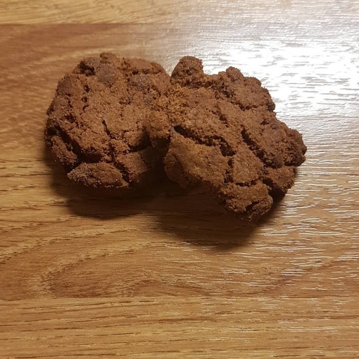 photo of Vemondo Dark chocolate chip cookies shared by @enkelvegan on  01 Feb 2021 - review