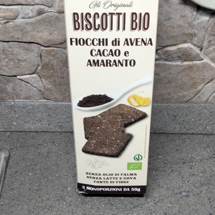 photo of Fiorentini Bio Biscotti Con Fiocchi D'Avena, Cacao E Amaranto shared by @vitorlucasvegan on  08 Sep 2022 - review