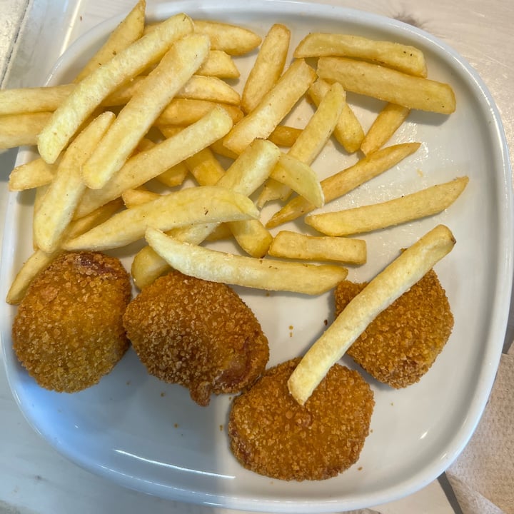 photo of IKEA nuggets vegetales shared by @gabitac94 on  25 Sep 2022 - review