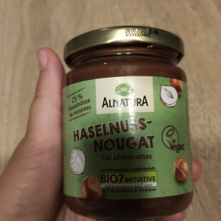 photo of Alnatura Haselnuss-Nougat Creme shared by @alicefenice on  23 Aug 2022 - review