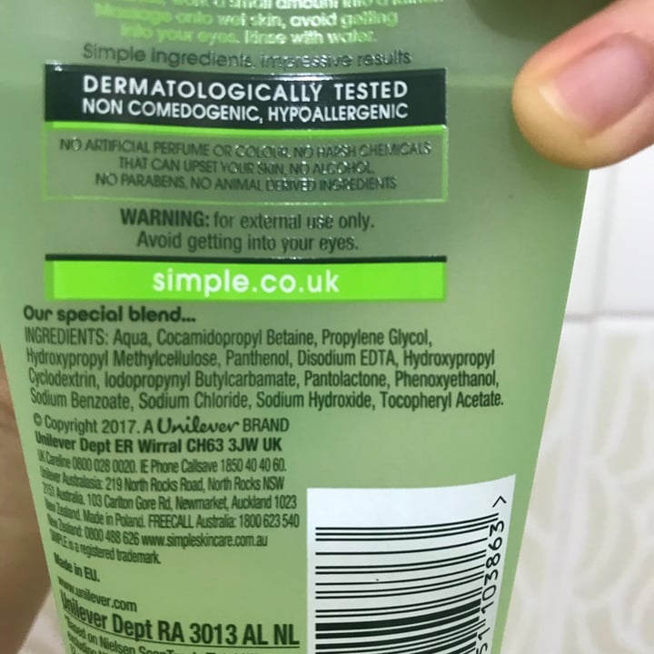 photo of Simple refreshing facial wash shared by @opheeeliaaa on  27 Jun 2020 - review