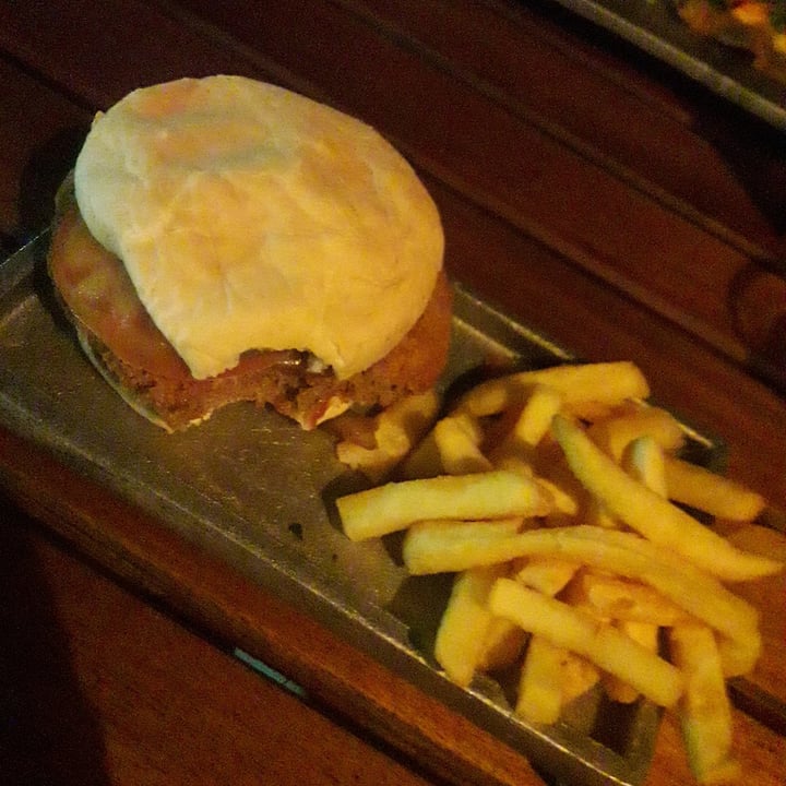review photo of El Club de la Milanesa Parque Leloir Notmila shared by @luciaceleste on 10 Mar 2022 - review