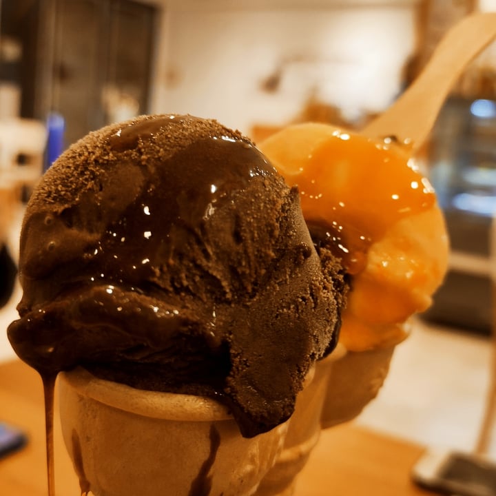 photo of Fiore Helado vegano shared by @julbe on  03 Mar 2022 - review