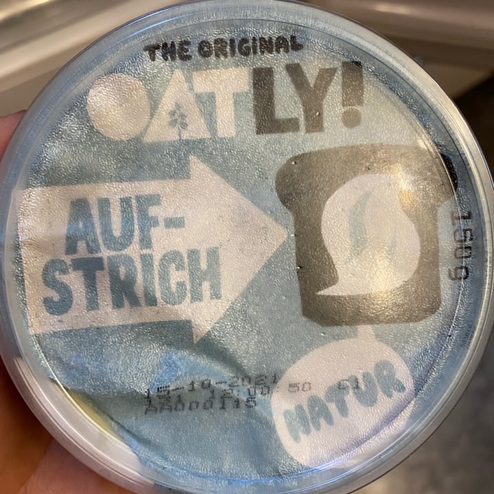 review photo of Oatly Original Creamy Oat Spread shared by @ysagellert on 16 Jul 2021 - review