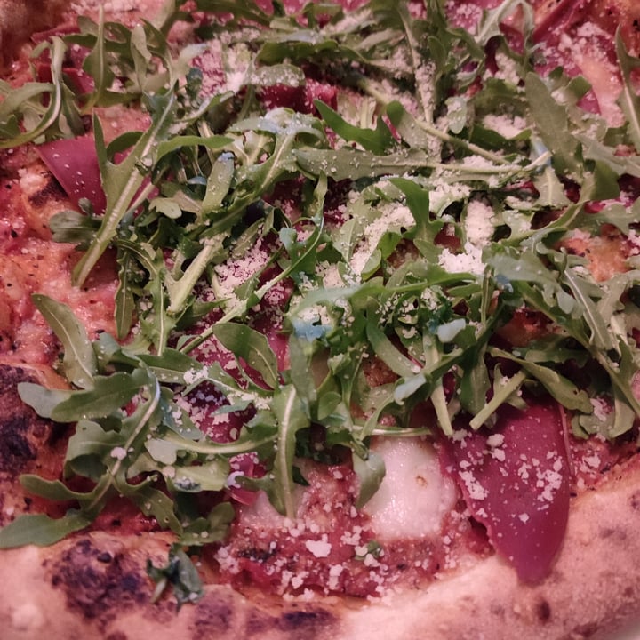 photo of Lievita 72 neapolitan pizza Pizza Crudaiola Vegan shared by @animel on  07 Jun 2022 - review