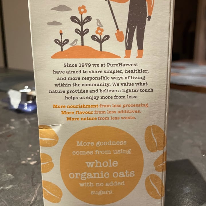 photo of Pureharvest Oat Milk Unsweetened shared by @plantbasedancer on  24 Oct 2021 - review