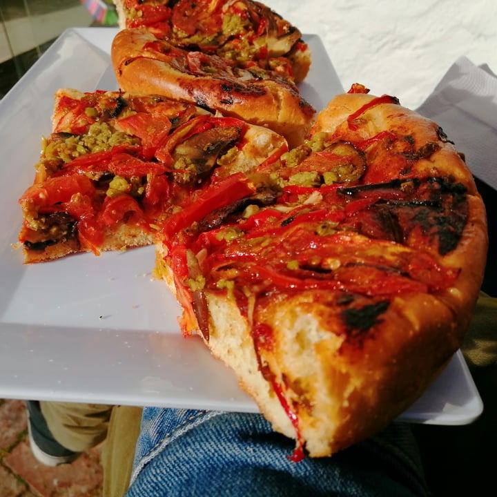 photo of Pastelería Beth Lehem Focaccia Vegana shared by @skinnyvegan on  01 Oct 2020 - review