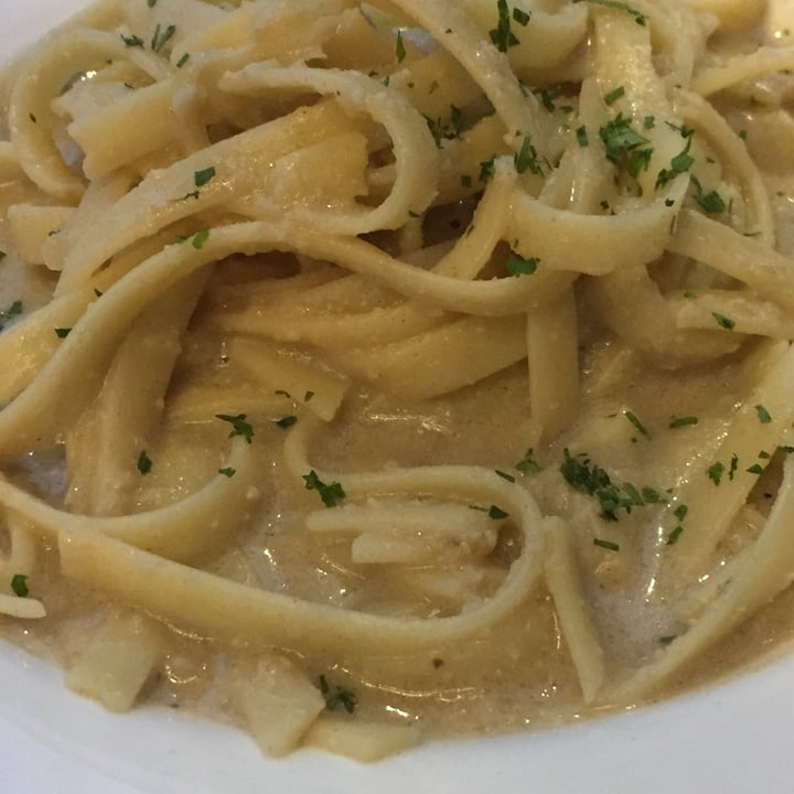 photo of Salvaxe Pasta Alfredo shared by @zullybee on  05 Sep 2021 - review