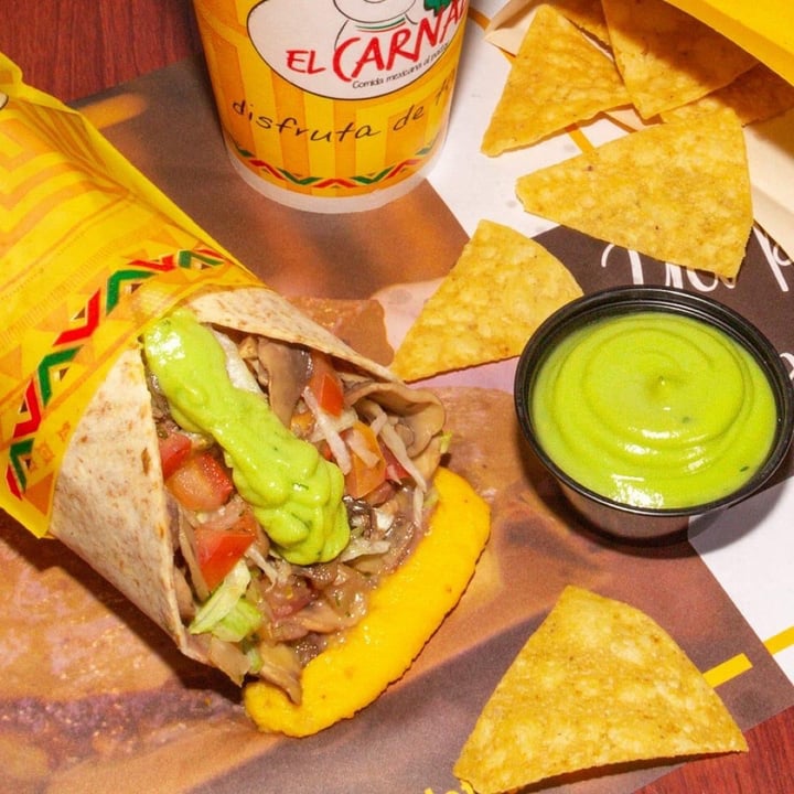 photo of El Carnal Burrito Vegano Tradicional shared by @veganosrecomiendo on  26 Nov 2020 - review