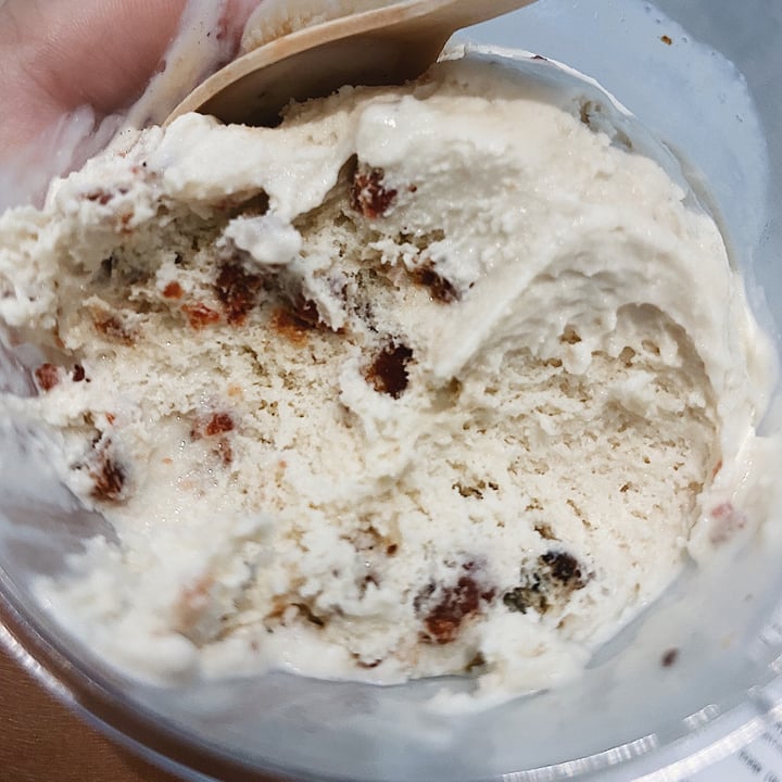 review photo of Hvala Craig Road Vegan Bak Kwa ice-cream shared by @sazzie on 19 Feb 2022 - review