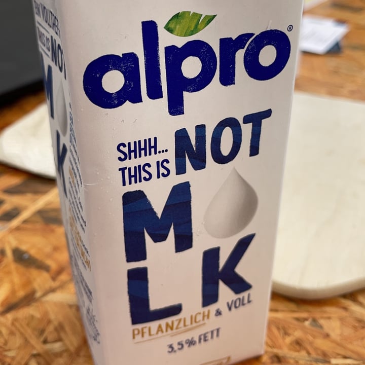photo of Alpro This is not milk 3,5% Fett shared by @daikini on  22 Sep 2021 - review