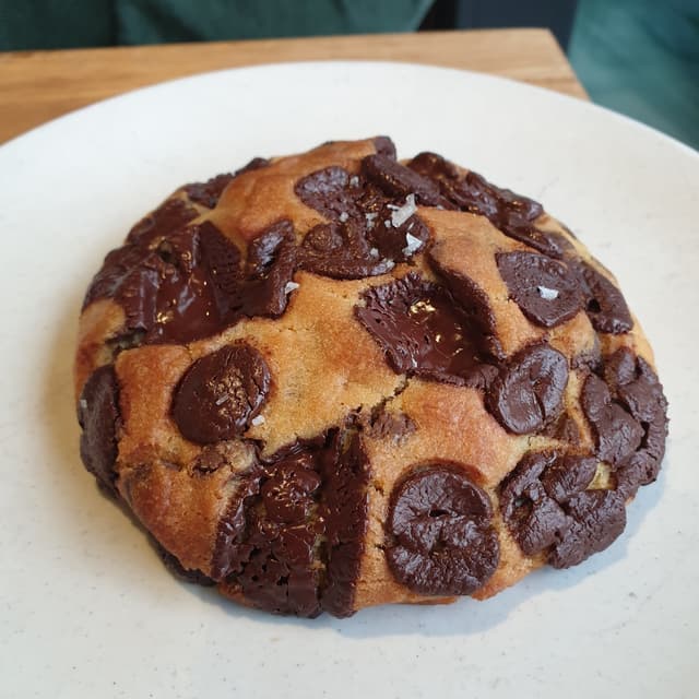 Photo of the dish “Chunky Chocolate Chip Cookie”