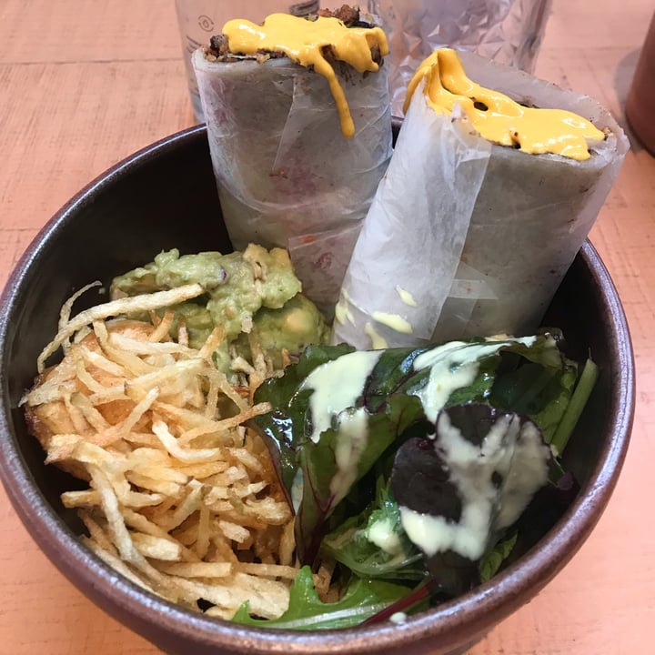 review photo of Oleada Plant Based California Burrito shared by @francescachina on 08 Oct 2021 - review