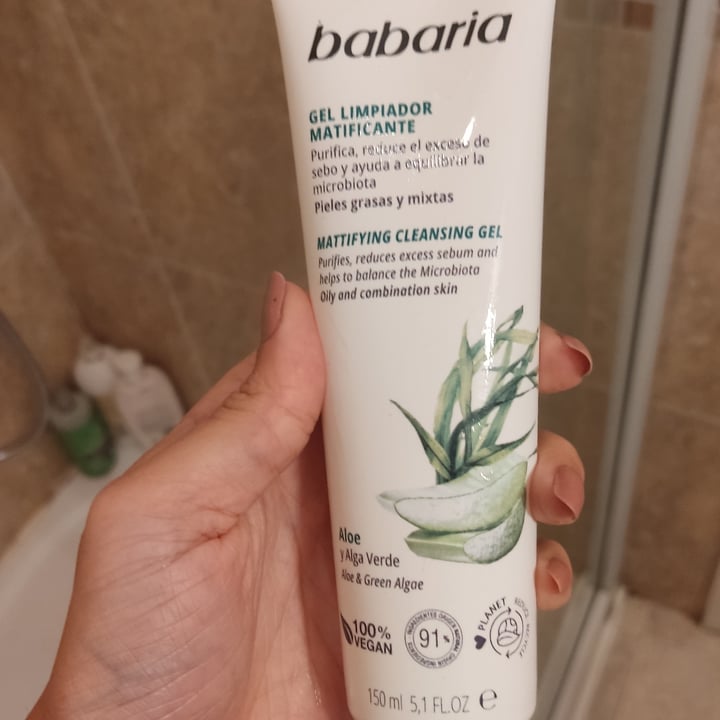 review photo of Babaria Gel limpiador Facial shared by @cohen on 15 Nov 2021 - review
