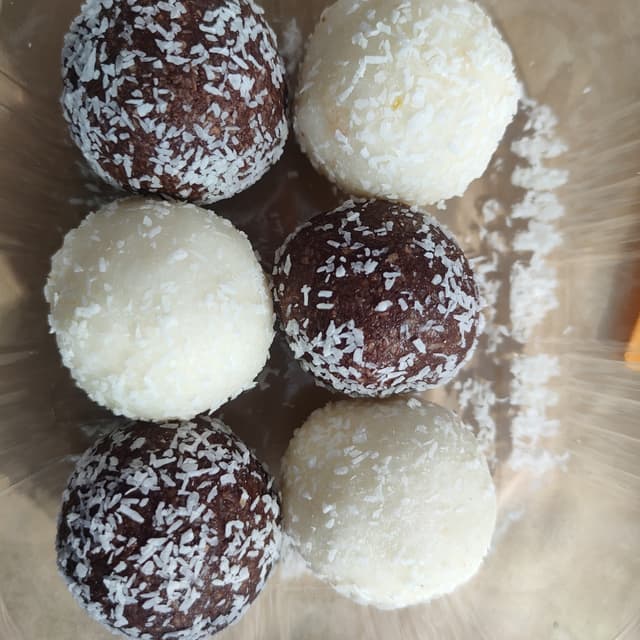 Photo of the dish “Praline di cocco”