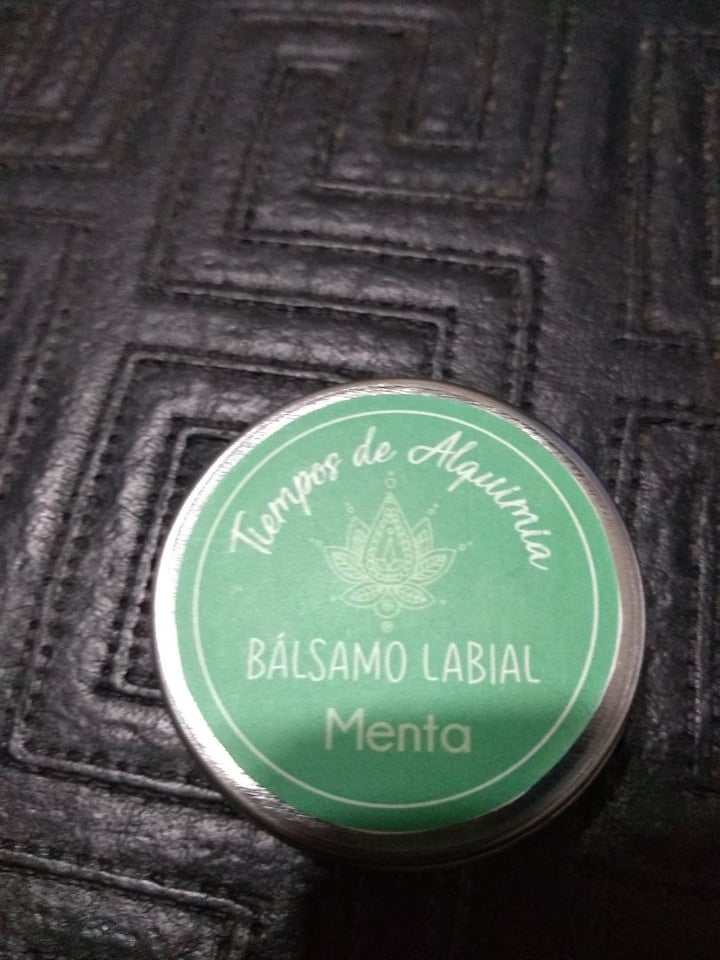 photo of Tiempos de Alquimia Bálsamo labial shared by @nfinola on  21 Aug 2019 - review