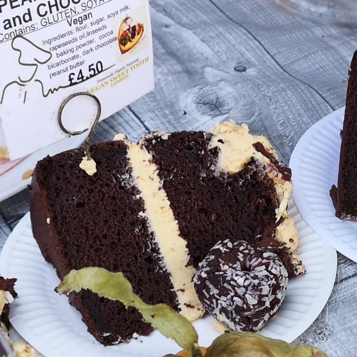photo of VEGAN SWEET TOOTH London Peanut Butter and Chocolate Cake shared by @craiglambie42 on  17 Apr 2021 - review