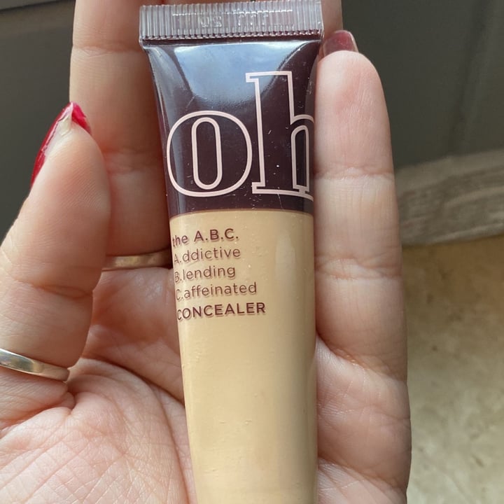 photo of EspressOh The abc concealer shared by @emmamartinshh on  07 Apr 2022 - review