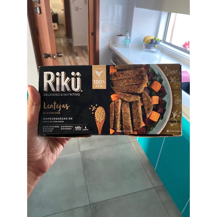 review photo of Rikü Hamburguesa de Lentejas a la Chilena shared by @alechugavegan on 17 Mar 2020 - review