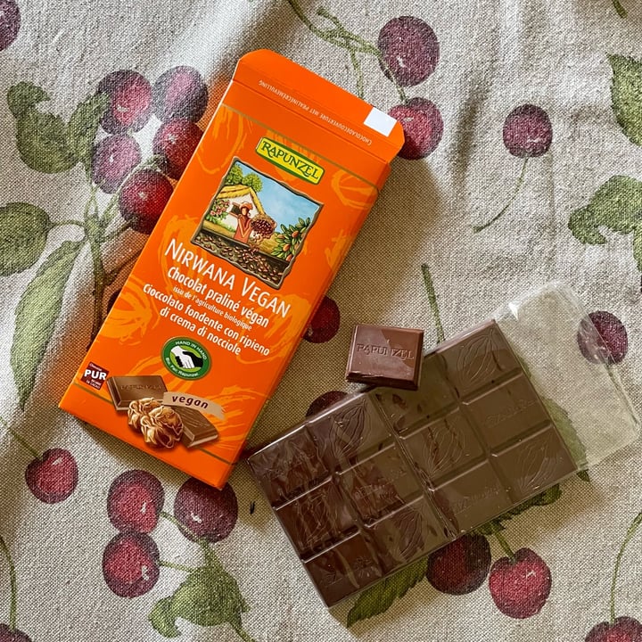 photo of Rapunzel Chocolate Praliné shared by @antonellaboschi on  26 Apr 2022 - review