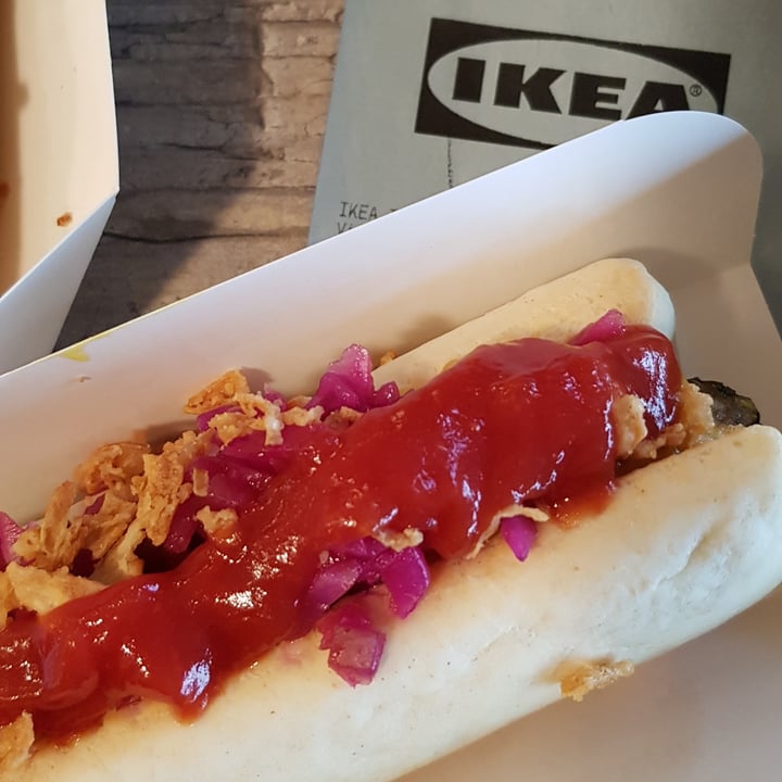 photo of IKEA Turin Hotdog Vegetariano shared by @cateveg on  27 Dec 2021 - review