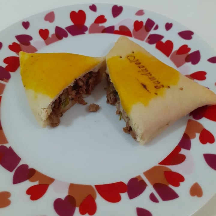 review photo of Nativa Brasil Descalvado Esfirra Vegana De PTS shared by @thamibumussi on 09 Oct 2021 - review