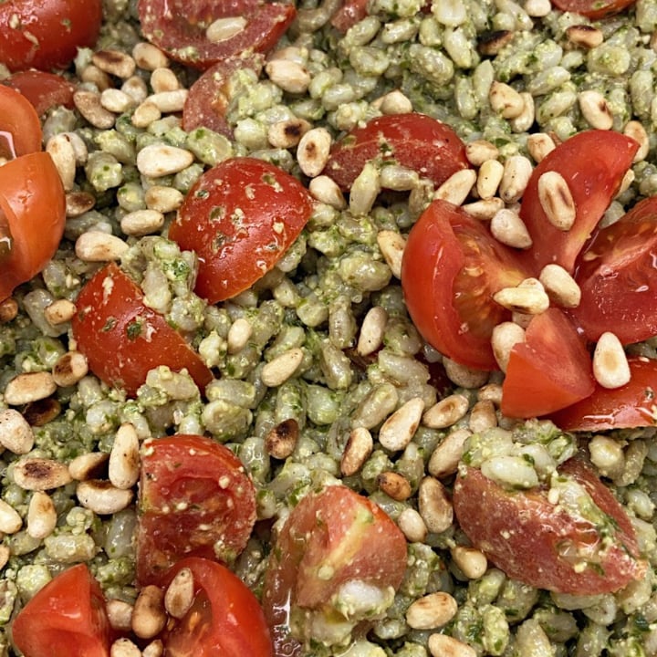 review photo of Il Melograno Pasta Fresca e Gastronomia Orzo Pesto E Pomodorini shared by @veganlove96 on 25 May 2022 - review