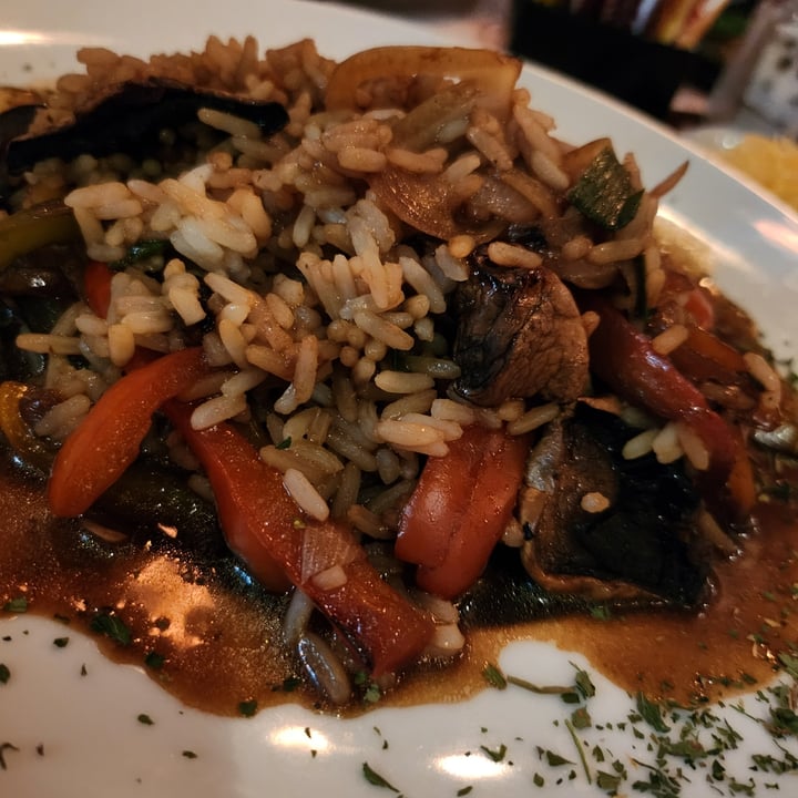 review photo of La Imperial Wok De Vegetales shared by @gigimarulanda on 23 Jan 2023 - review