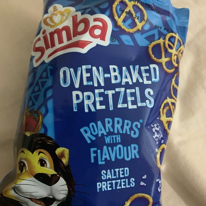 photo of Simba Oven-baked Pretzels shared by @leeanneeatsvegan on  26 May 2022 - review