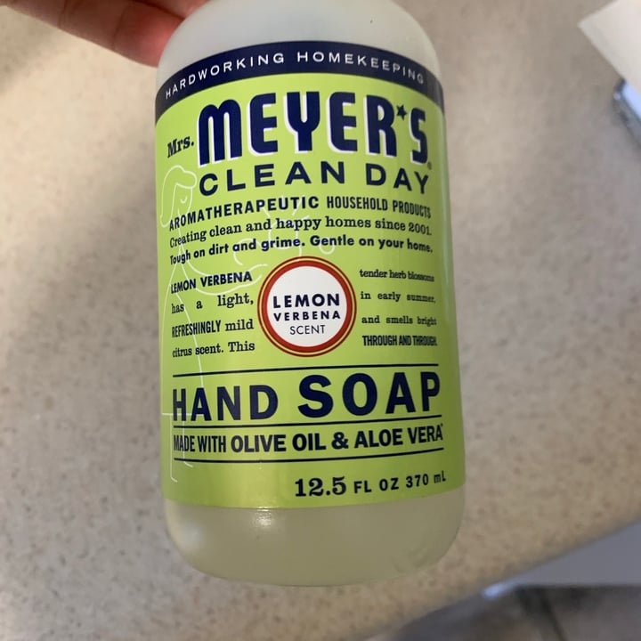 review photo of Mrs. Meyer's Clean Day Lemon Verbena Liquid Hand Soap shared by @am6727 on 09 Nov 2020 - review