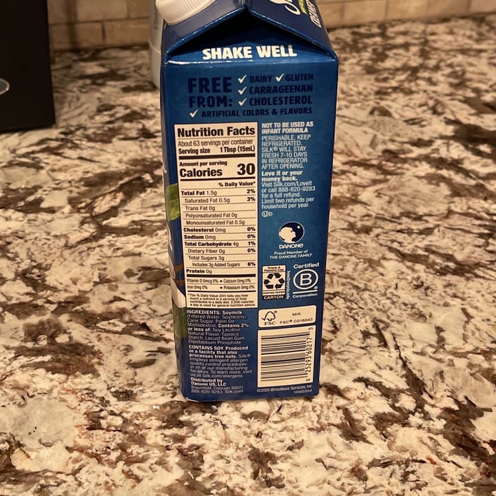 photo of Silk Silk Dairy Free Soy Creamer - Vanilla shared by @meatless on  22 Feb 2022 - review